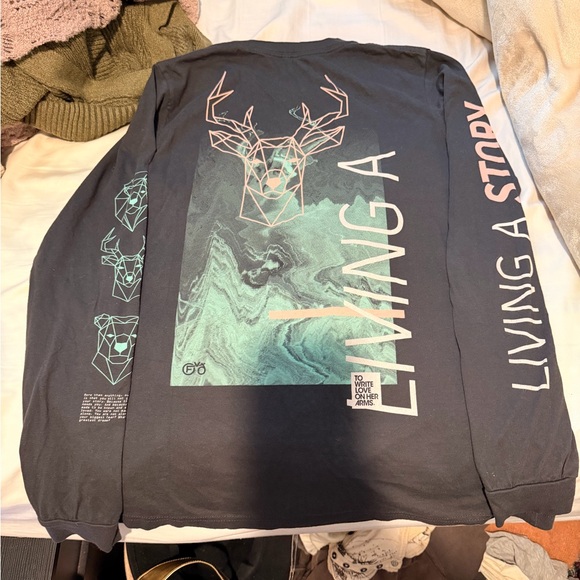 TWLOHA Geometric Long Sleeve Top - Picture 2 of 4